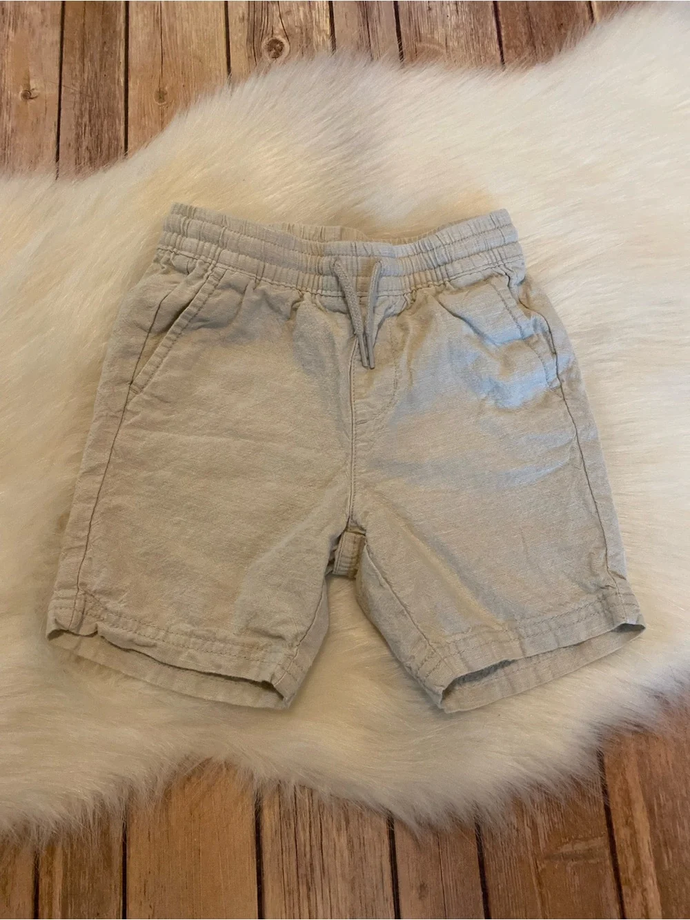 Boy’s 3T Old Navy Linen Shorts